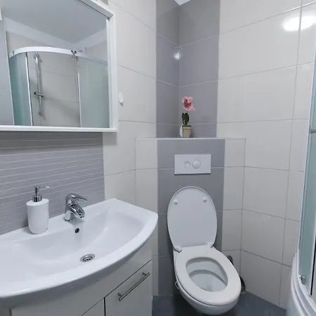 Apartament Break *